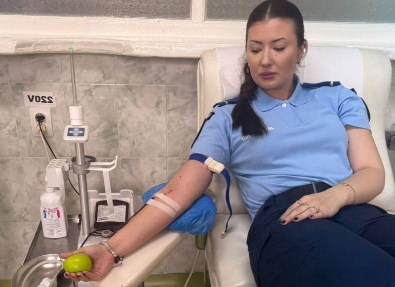 Jandarmii botoșăneni continuă campania națională „Donează sânge! Salvează o viață!”
