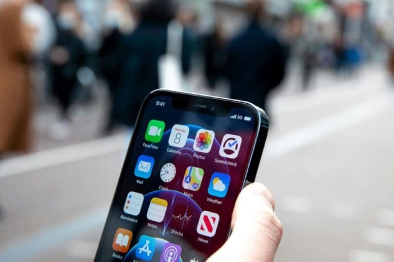 Cum reușește România să obțină internet de mare viteză la prețuri reduse?