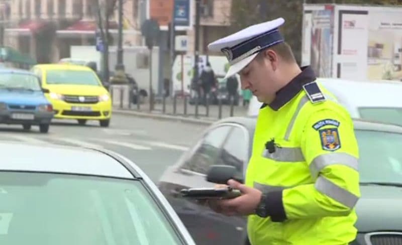 Mașină neînmatriculată depistată în trafic de polițiști