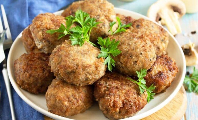 Chifteluțe de soia cu ciuperci (de post)