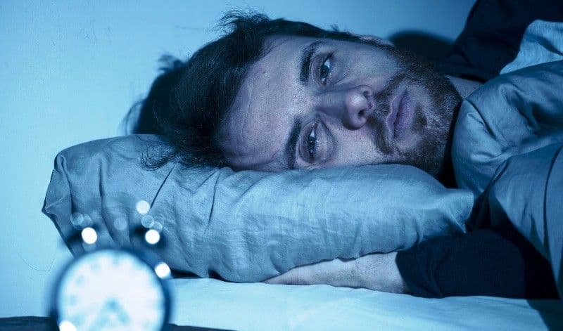 Insomnie: Iată secretul pentru a adormi într-un minut