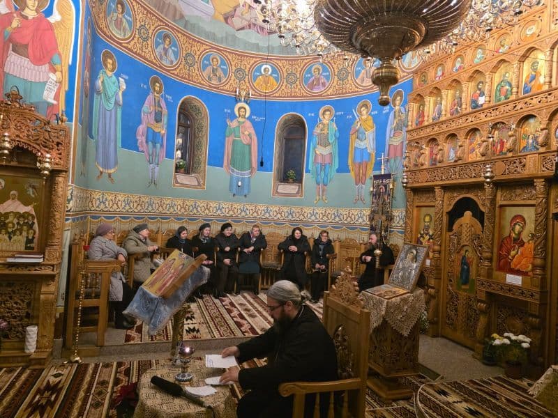 Seară duhovnicească la Parohia „Sfinții Împărați” Dorohoi