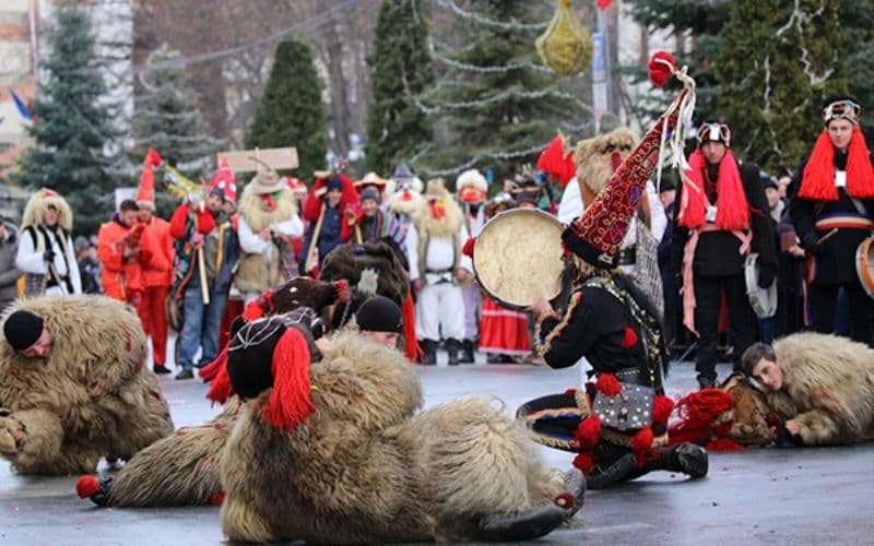 Primăria Municipiului Dorohoi anunță startul înscrierilor la Festivalul „Datini și Obiceiuri de Iarnă” – Ediția 2025