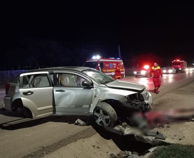Cinci persoane rănite în urma unui accident produs în orașul Flămânzi