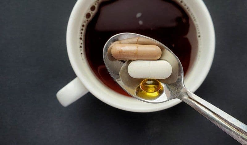 Medicamente interzise cu cafea: Listă completă și riscuri
