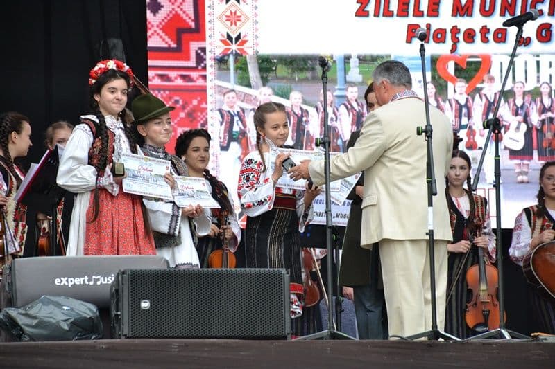 Festivalul Mugurelul_ziua II_010
