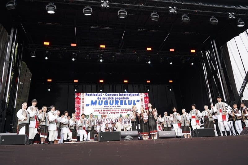 Invitati speciali Festivalul Mugurelul_001