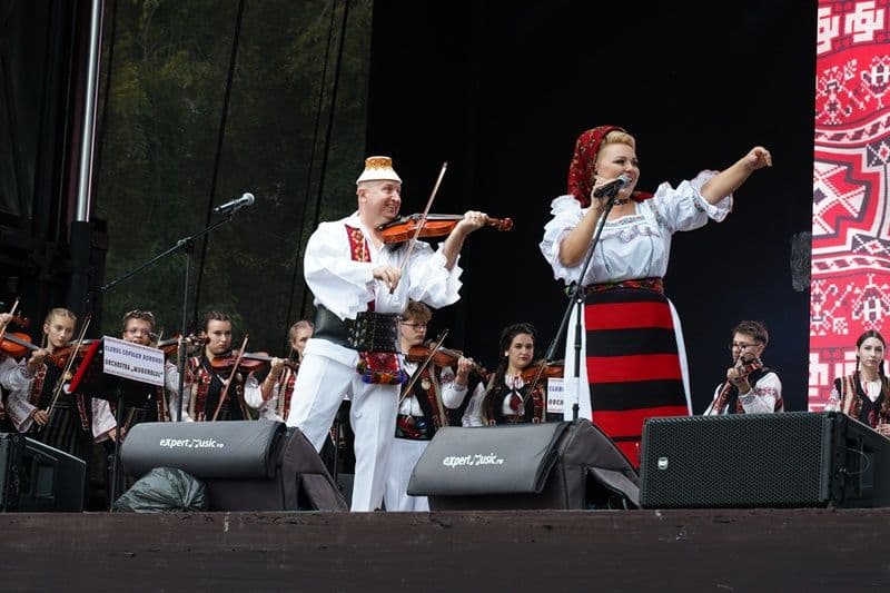 Invitati speciali Festivalul Mugurelul_002