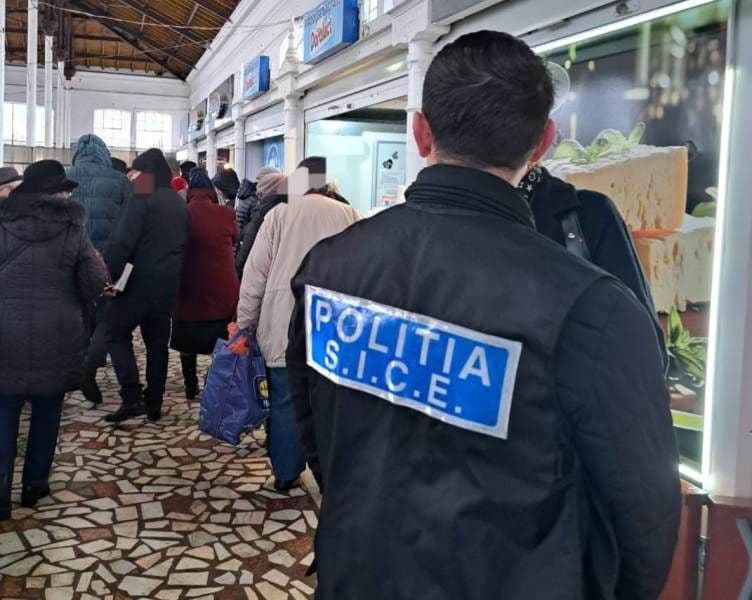 pol economica_ (3)