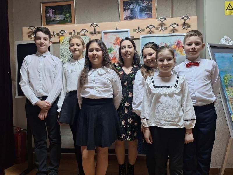 Flori pentru mama 2025_modern_51