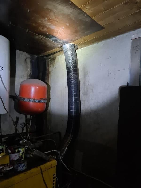 Incendiu str. Aprodu Arbore_2
