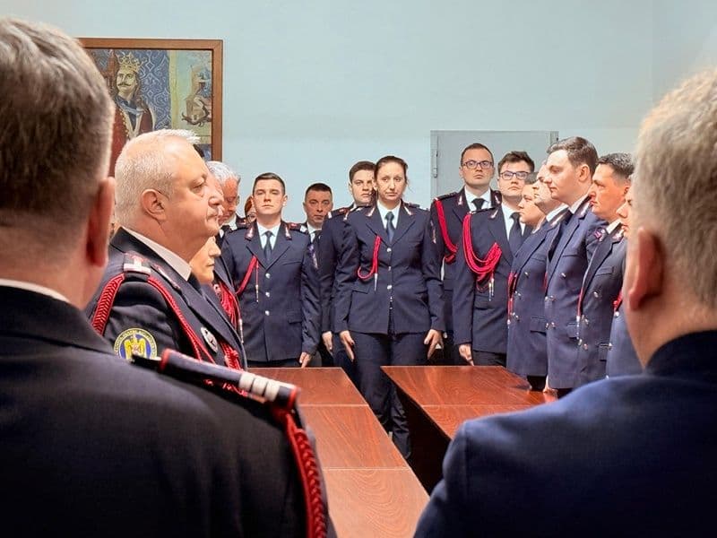 ISU_08