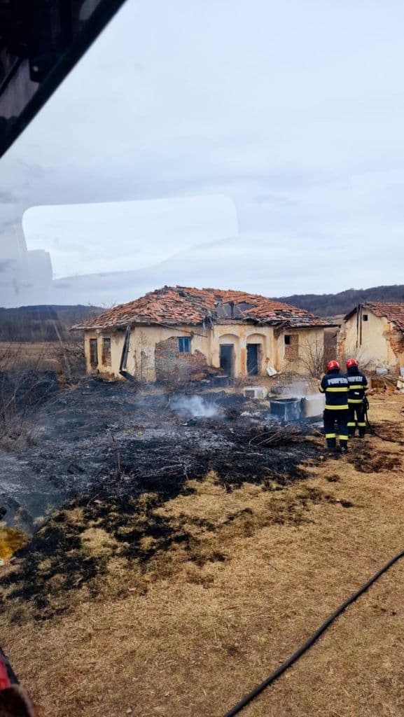 Incendiu vegetatie_012