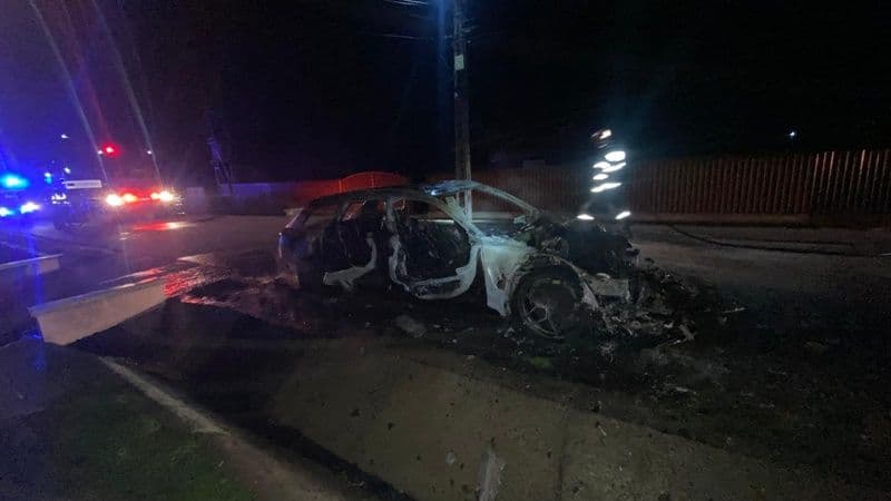 autoturism incendiu004