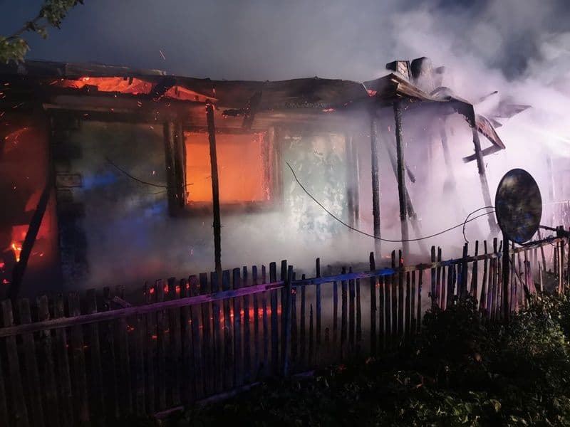 Incendiu casa Santa Mare_001