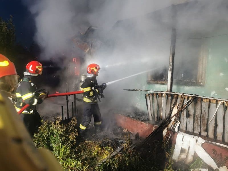 Incendiu casa Santa Mare_008