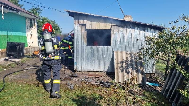 Incendiu anexa Dumeni_ (3)