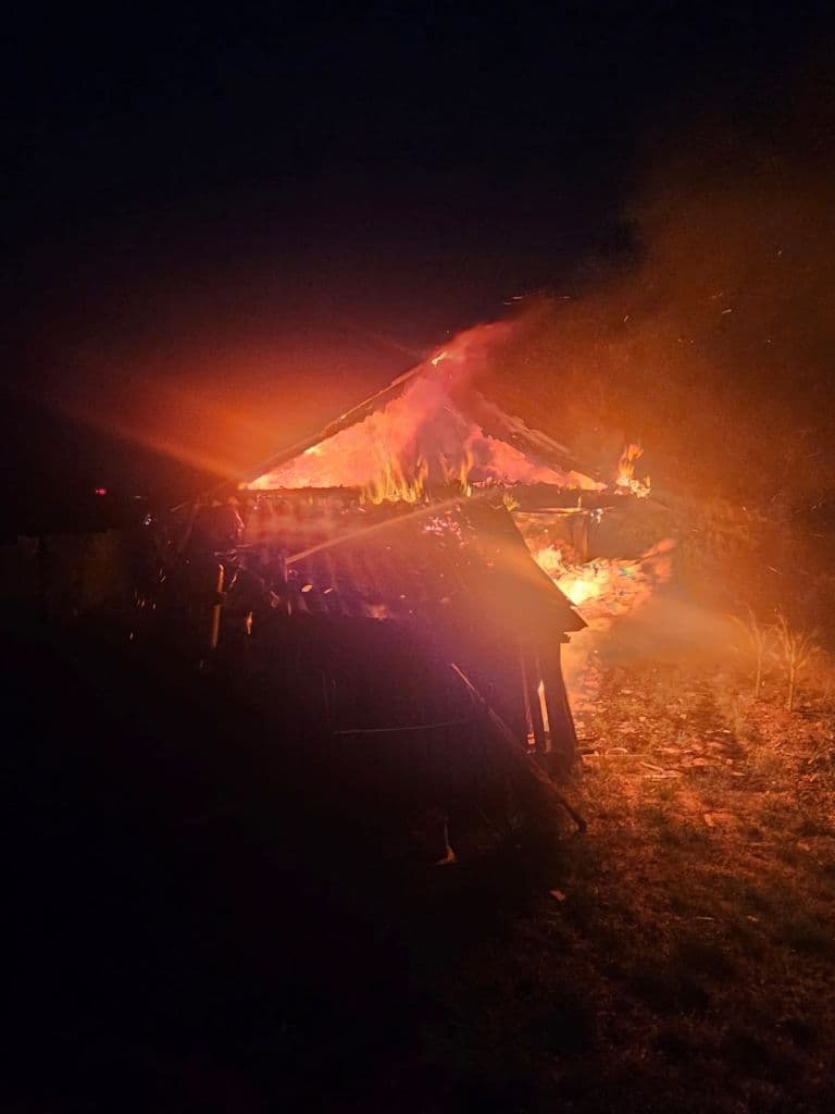 Incendiu Sendriceni_ (2)