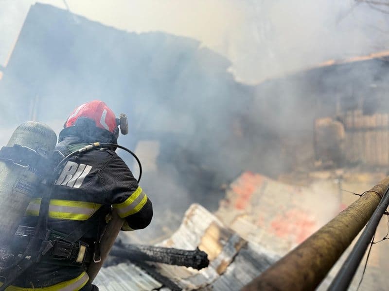 Incendiu bucatarie vara_008