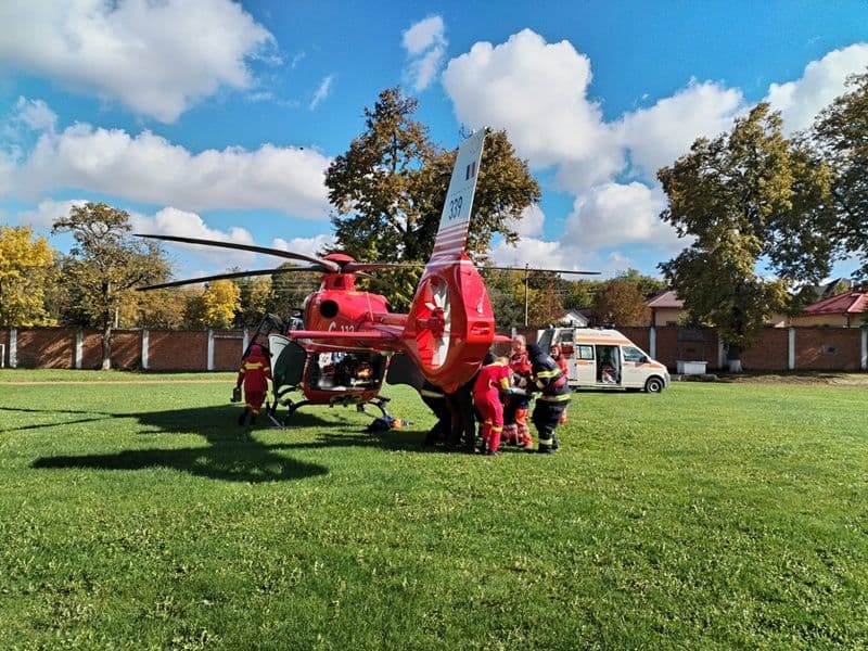 Elicopter SMURD la Dorohoi_003