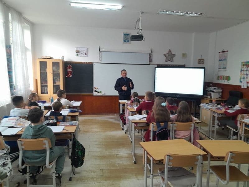 pompieri WhatsApp Image 2025-10-13 at 15.22.14 (1)