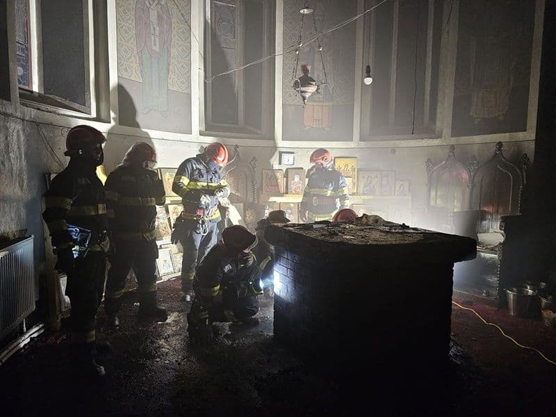 Incendiu Catedrala Dorohoi_03