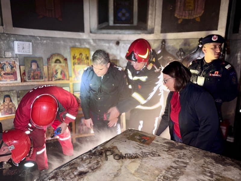 Incendiu Catedrala Dorohoi_13