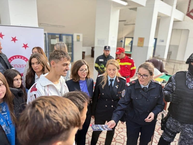 ISU la Bursa Locurilor de Munca_005