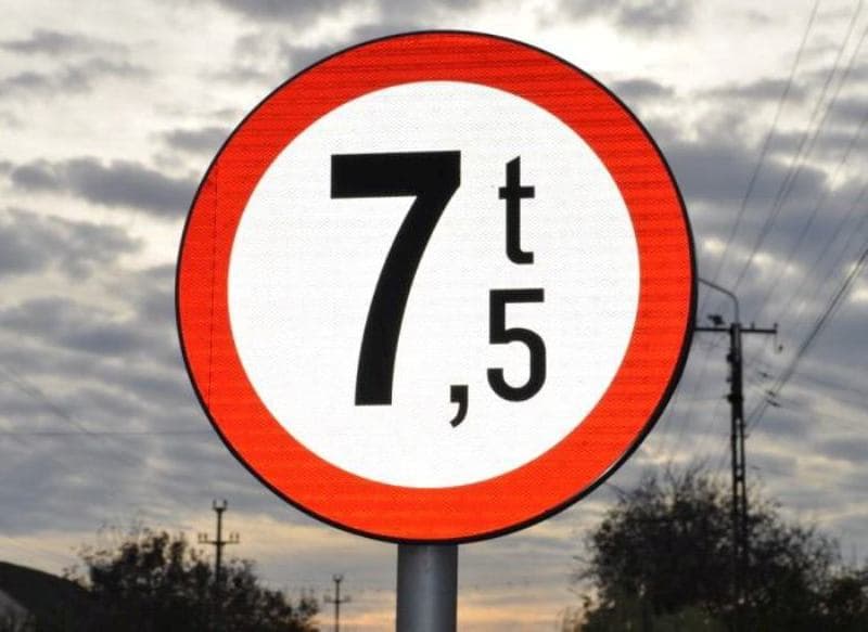 Restricții de circulație în județul Botoșani din cauza caniculei. Vezi ce vehicule vor avea interdicție pe drumurile din județ, duminică 28 iunie