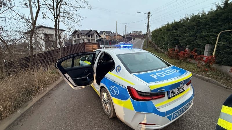 Acțiune a polițiștilor la Dorohoi: Un certificat de înmatriculare reținut și amenzi de peste 1.400 de lei
