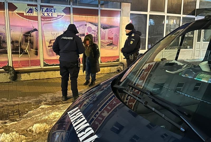 Echipajele de jandarmerie au acționat pentru depistarea persoanelor fără adăpost