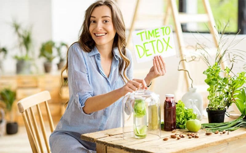 Cum se face corect detoxifierea organismului după sărbătorile de iarnă