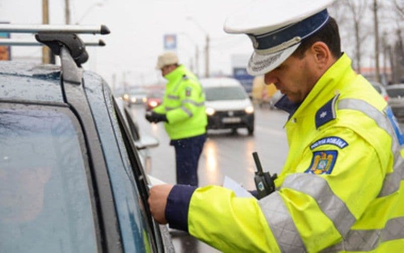 Acțiune la Dorohoi: 39 de sancțiuni contravenționale aplicate de polițiști