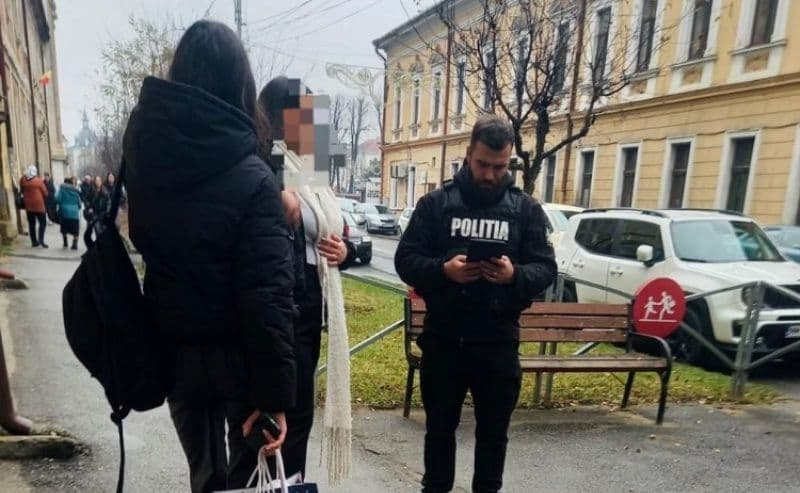 22 de unități de învățământ verificate de polițiști