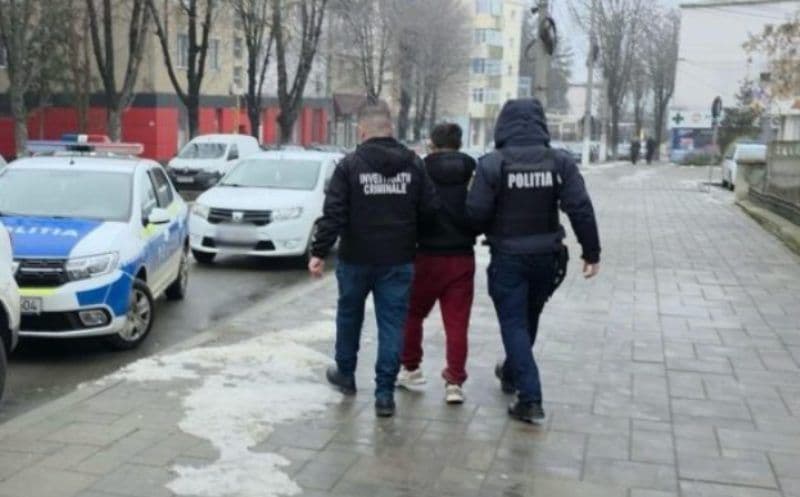 Reținut pentru tentativă la tâlhărie calificată