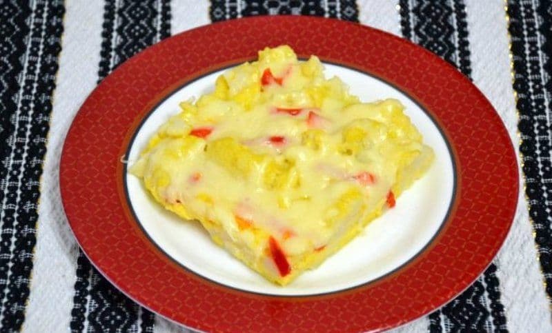 Frittata cu ardei, dovlecel și paste