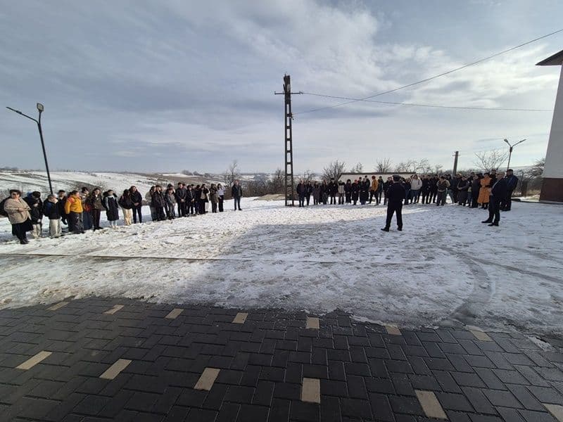 Botoșani: Exerciții de evacuare în două unități de învățământ din județ