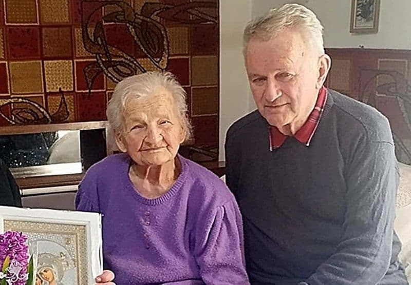 O viață de slujire și luminare a sufletelor: Doamna preoteasă Bârzu Ștefania a trecut la Domnul, la aproape 106 ani