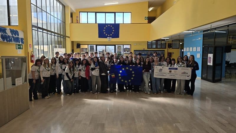 Mobilitate în Foggia, Italia, pentru 10 elevi și 3 cadre didactice de la Liceul „Regina Maria” Dorohoi