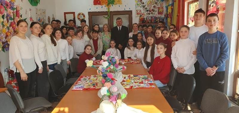 Ibănești: Tradiție și creativitate în culorile primăverii-Expoziție de mărțișoare! - FOTO