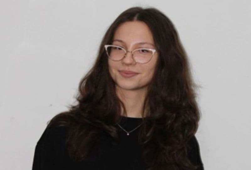 Ioana Marișcu – pasiune și muncă într-o chimie a excelenței la Colegiul Național „Grigore Ghica” Dorohoi