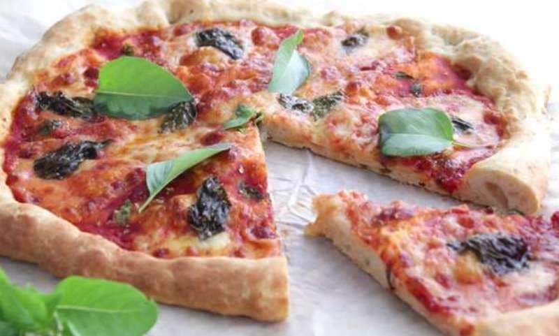 Pizza margherita