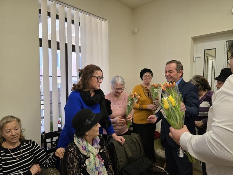 Sărbătorirea Zilei Internaționale a Femeii la Centrul de Zi Dorohoi
