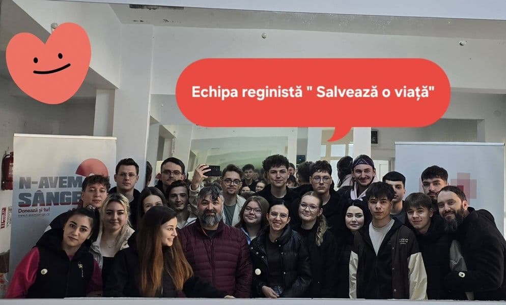 Campania „Salvează o viață” – Tinerii de la Liceul Regina Maria Dorohoi donează sânge pentru aproapele lor - FOTO