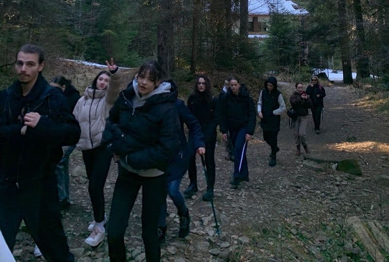 Elevii clasei a XII-a de la Colegiul Național „Grigore Ghica” Dorohoi participă la proiectul „Tineri NEETs în Acțiune – TIN ACT”