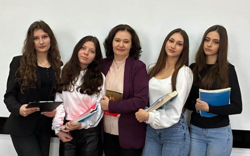 Colegiul Național „Grigore Ghica” din Dorohoi din nou în top: calificare în finala competiției naționale „Solve for Tomorrow“