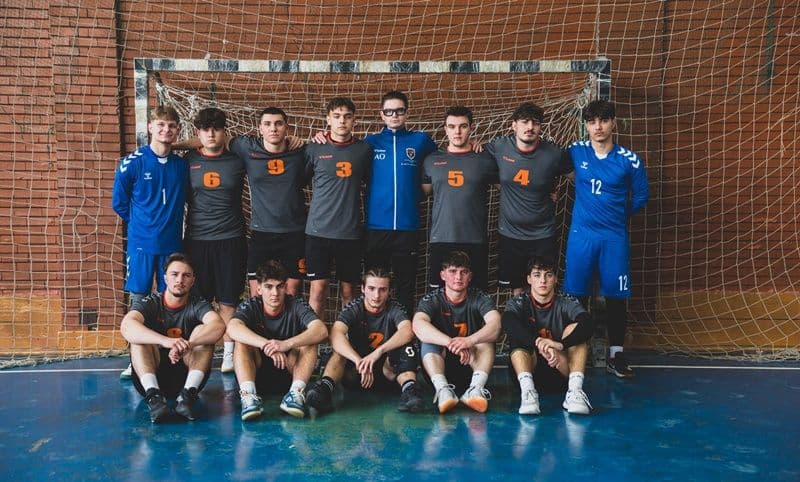 Handbal masculin: Liceul „Regina Maria” Dorohoi – Locul II județean și un proiect construit prin educație și perseverență