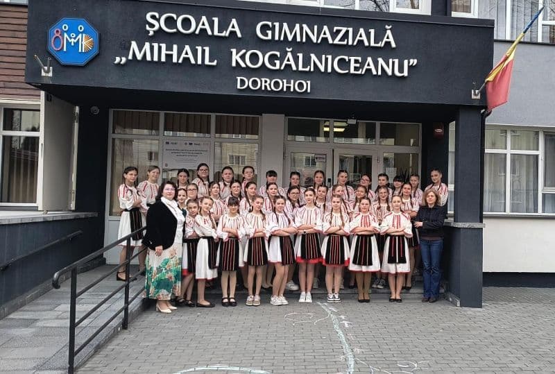Premiul II obținut de corul Gimnaziului Kogălniceanu Dorohoi la Olimpiada Națională Corală, faza județeană