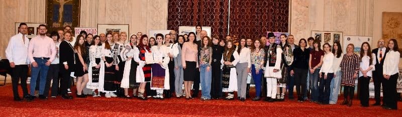 Educație prin tradiție: Clubul Copiilor Dorohoi reprezentat la expoziția UNESCO 70 România de la Palatul Parlamentului