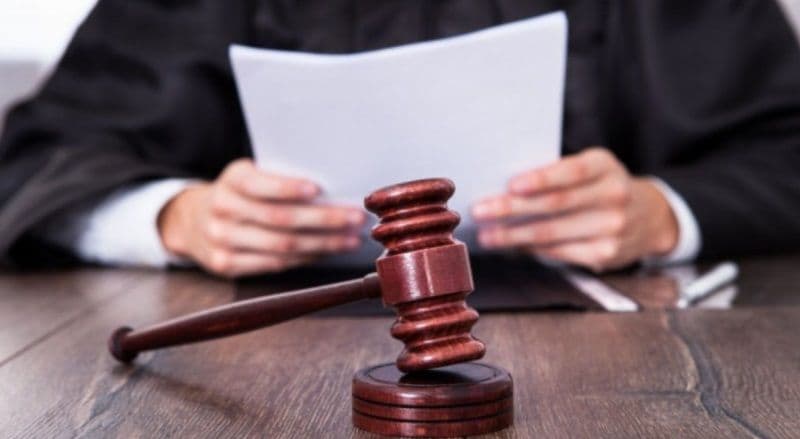 A ignorat ordinul de protecție și a amenințat victima: femeie din Lozna plasată în control judiciar 